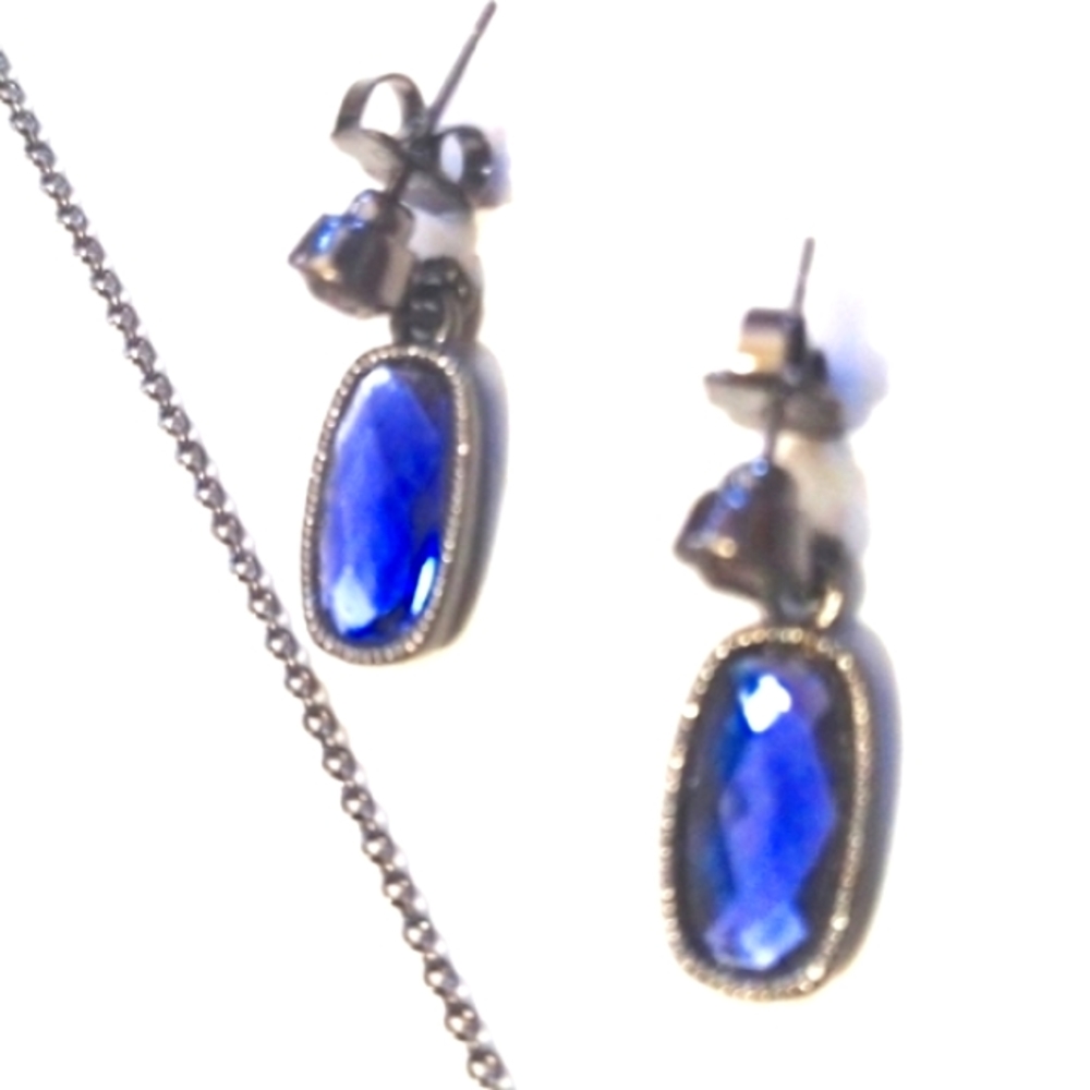 VINTAGE AVON LARIAT BLUE STONE COLLAR NECKLACE AND MATCHING EARRINGS SET - Picture 3 of 8
